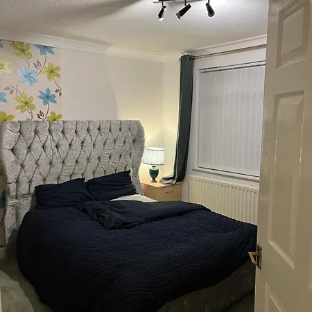 Jakes En Near Cook 3*